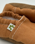 Baby booties - Linen Tikka