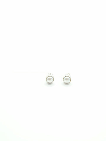 Sterling Silver Earrings - Freshwater Pearl Stud