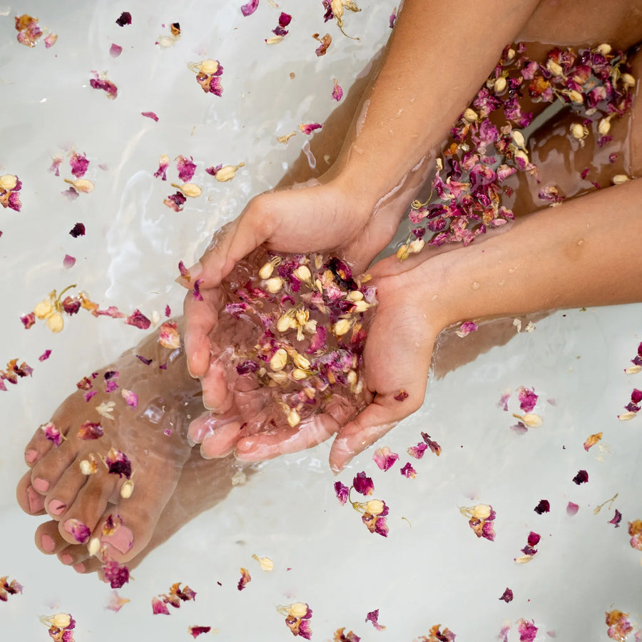 Stray Willow - Flower Bath