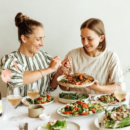 Two Raw Sisters - More Salad Cookbook