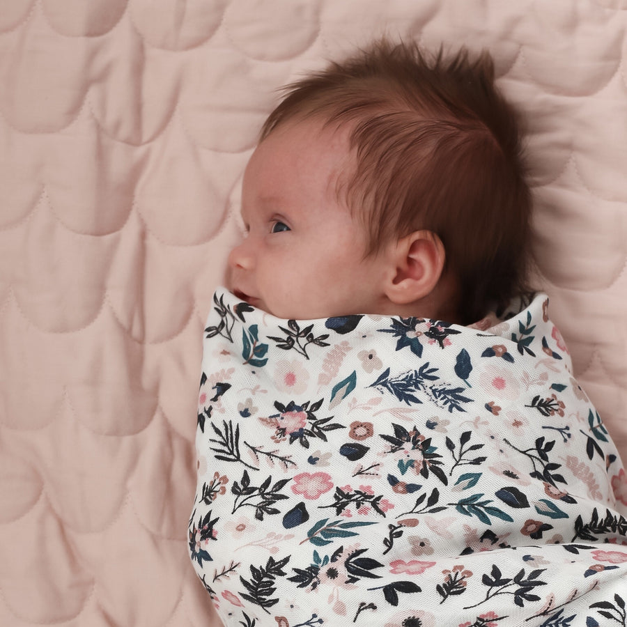 Muslin Wrap Petite Clementine