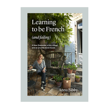 learning to be french book