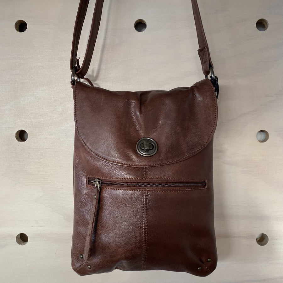 tayla bags by rugged hide brown